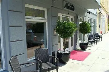 Adelante Boutique Hotel Berlin 4*,