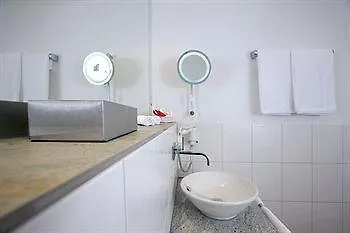 Adelante Boutique Hotel Berlin 4*,  Almanya